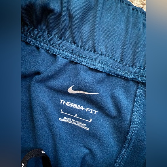 BNWT Nike Women's Thema-FIT Essential Warm Running Pants Size Large - Picture 4 of 12